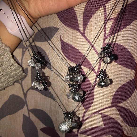 Black Necklace 🖤 - Picture 1 of 6